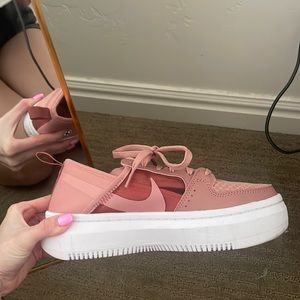 Nike shoes never worn!!